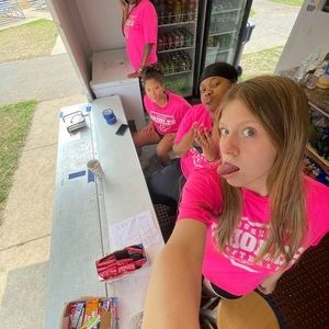 Meet your Posher, Hannah